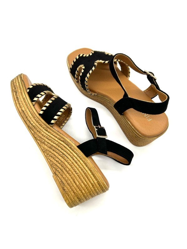 Nu Pied Noir | Boutique Marina