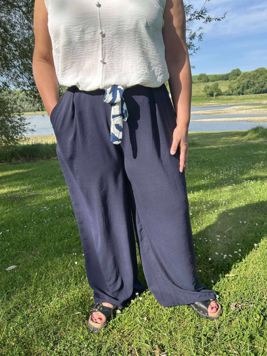 Pantalon Fluide Grande Taille Mily Taille Élastique Fleurie | Marina & Paloma
