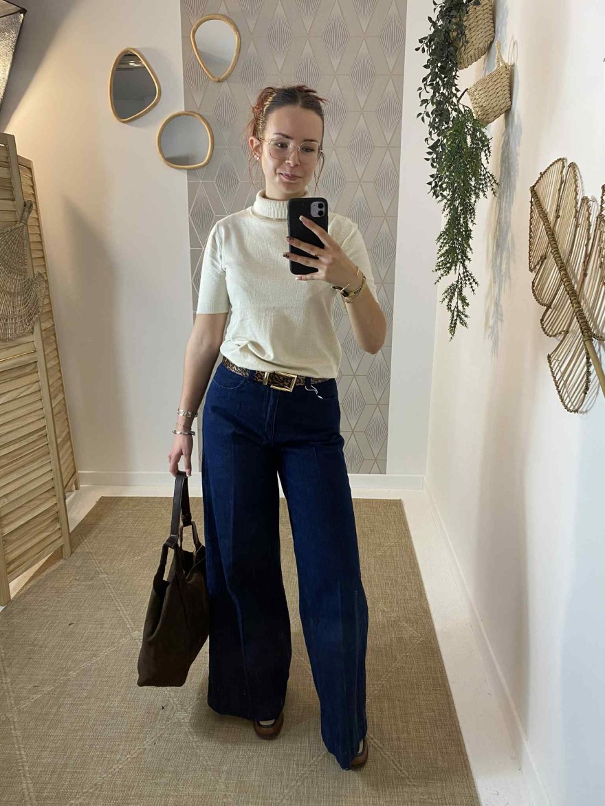 Pull sans manches col roulé beige – Allen & Jo | Marina & Paloma