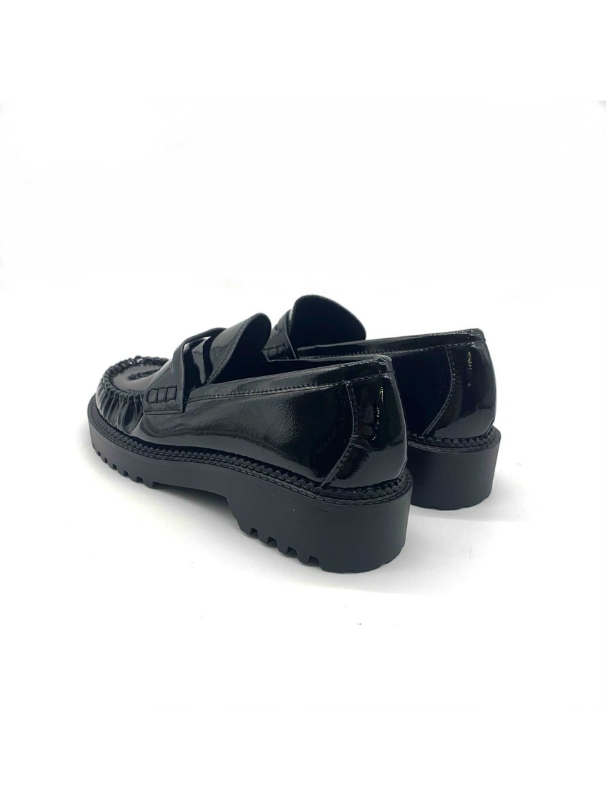 Mocassins noirs vernis à semelle épaisse Belluci | Marina & Paloma