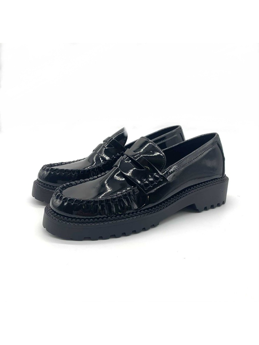Mocassins noirs vernis à semelle épaisse Belluci | Marina & Paloma