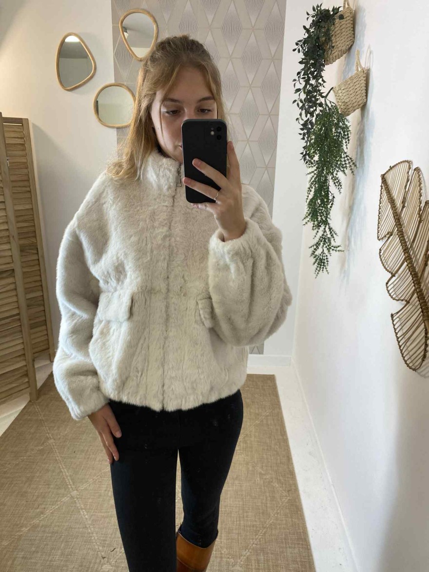 Veste courte fausse fourrure blanche IT Hippie | Marina & Paloma