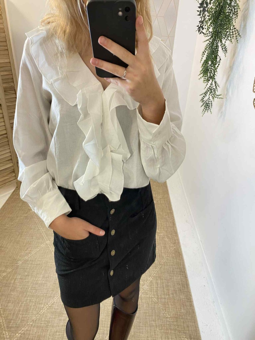 Chemise blanche à col V et volant Kilky | Marina & Paloma
