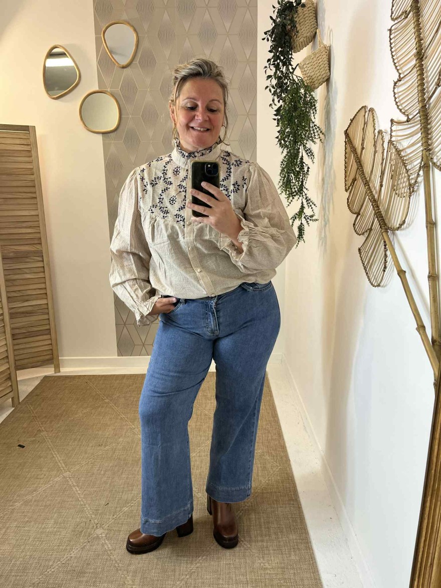Jean wide grande taille denim clair Oraije taille haute | Marina & Paloma