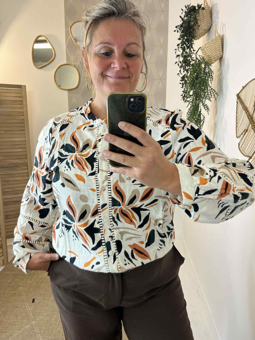 Chemise curvy blanche à motif Maelle fluide brodée | Marina & Paloma