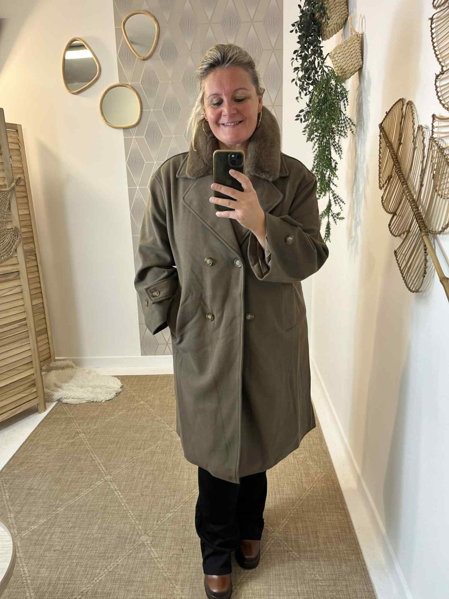 Manteau long marron foncé coupe droite – Attrait Paris | Marina & Paloma
