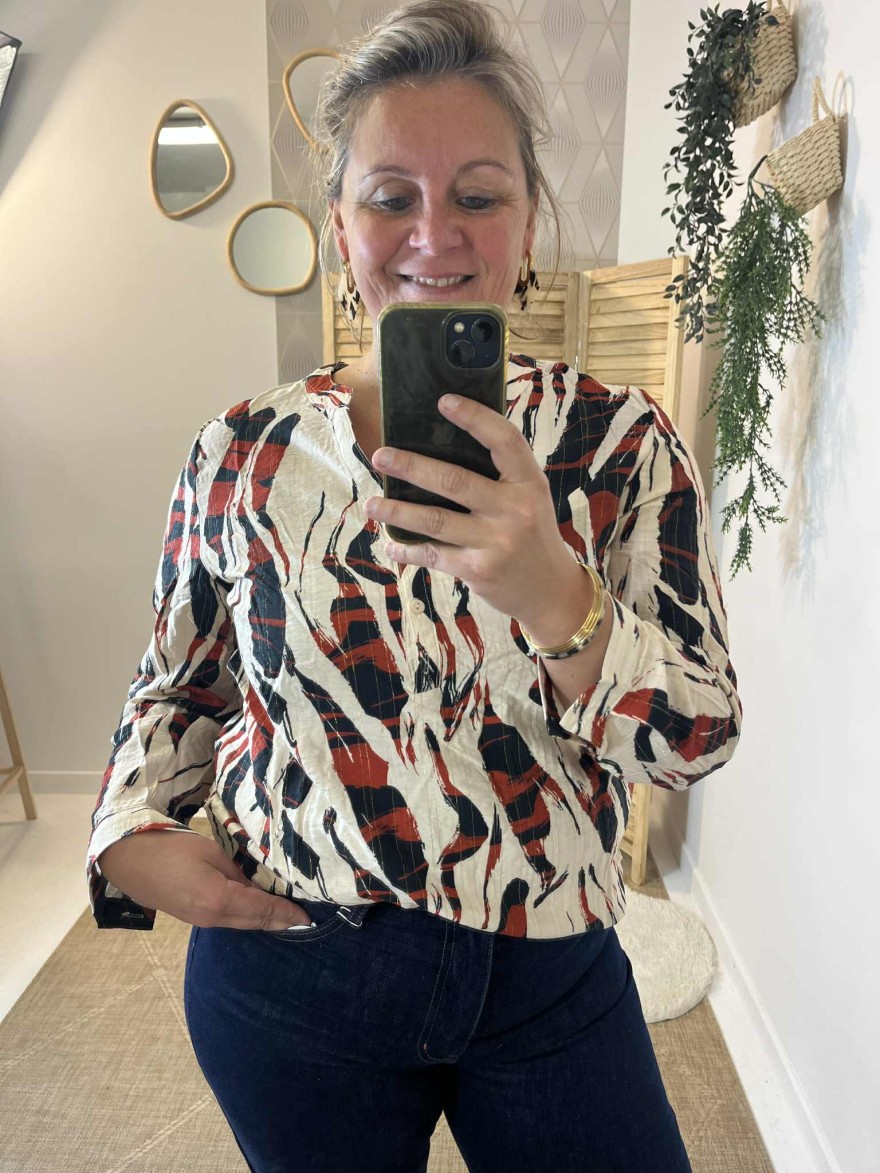Chemise grande taille Christy blanche à motifs colorés | Marina & Paloma