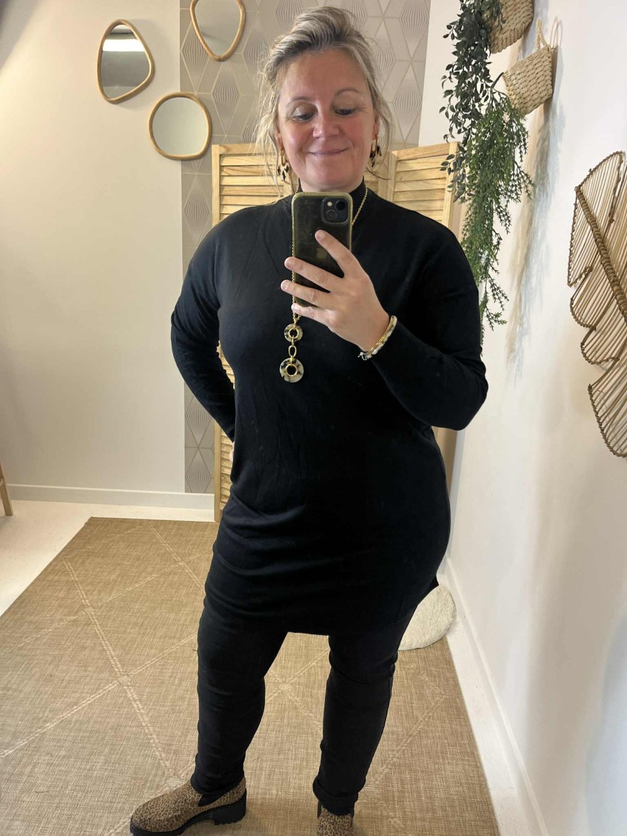Robe pull grande taille noire E&F en maille douce | Marina & Paloma