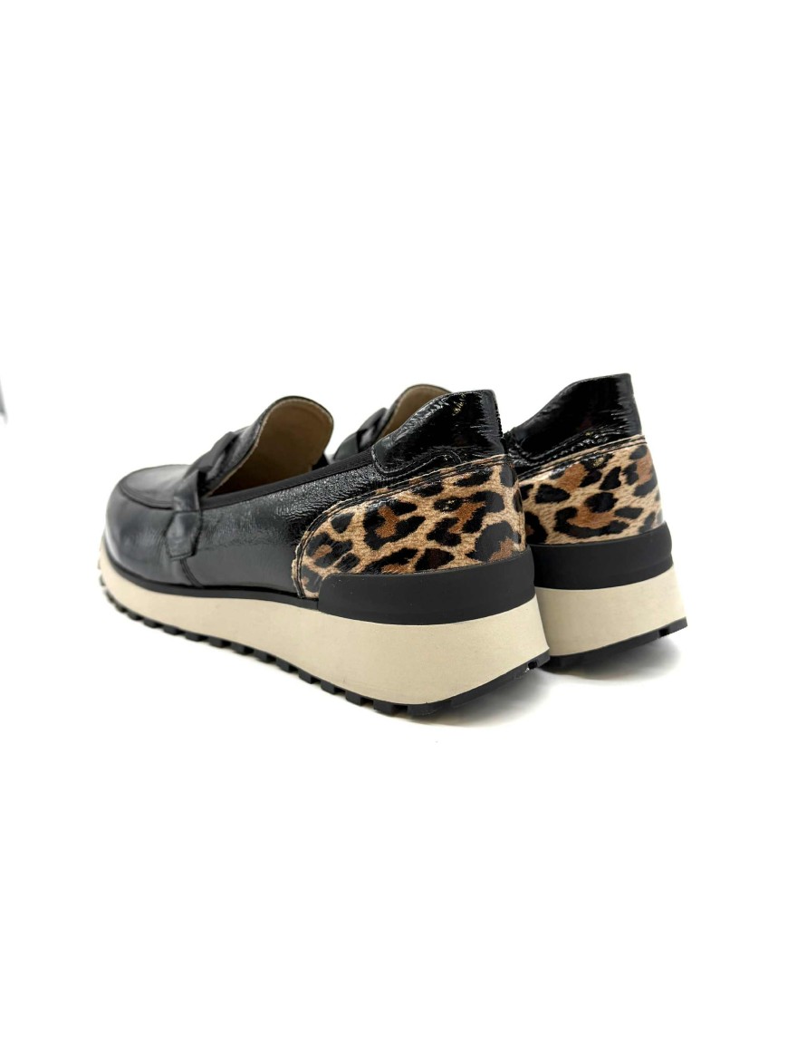 Mocassin Caprice 24700 | Marina & Paloma – Vernis noir & imprimé léopard