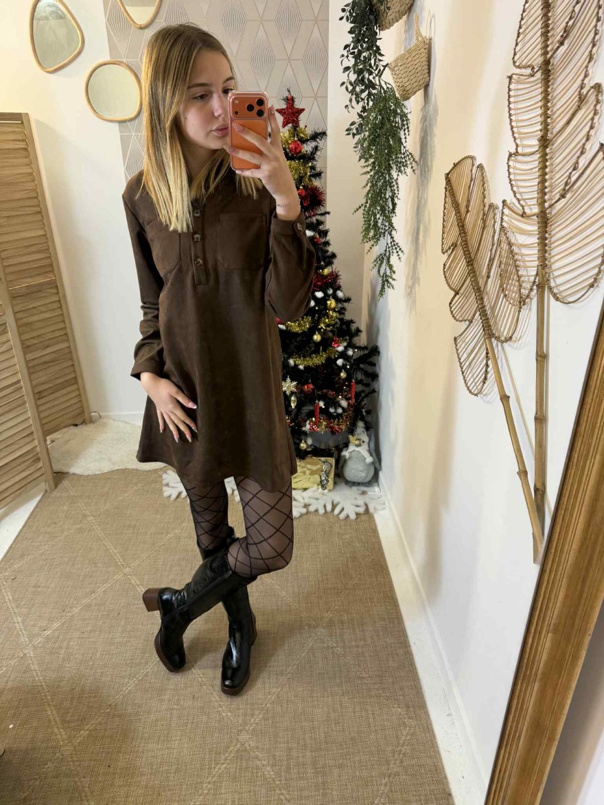 Robe Maelle Suédine marron chic et confortable | Marina & Paloma