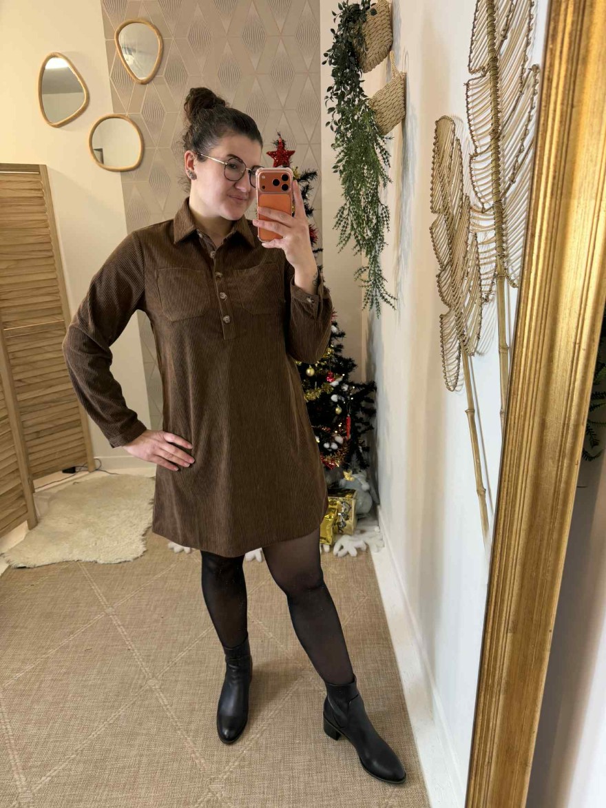 Robe en velours côtelé Curvy Maëlle Marron | Marina & Paloma