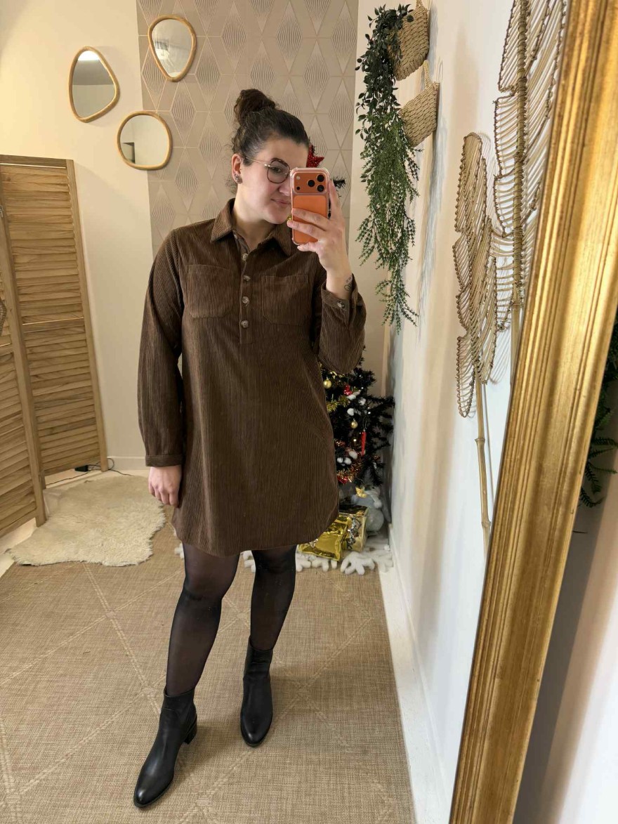 Robe en velours côtelé Curvy Maëlle Marron | Marina & Paloma