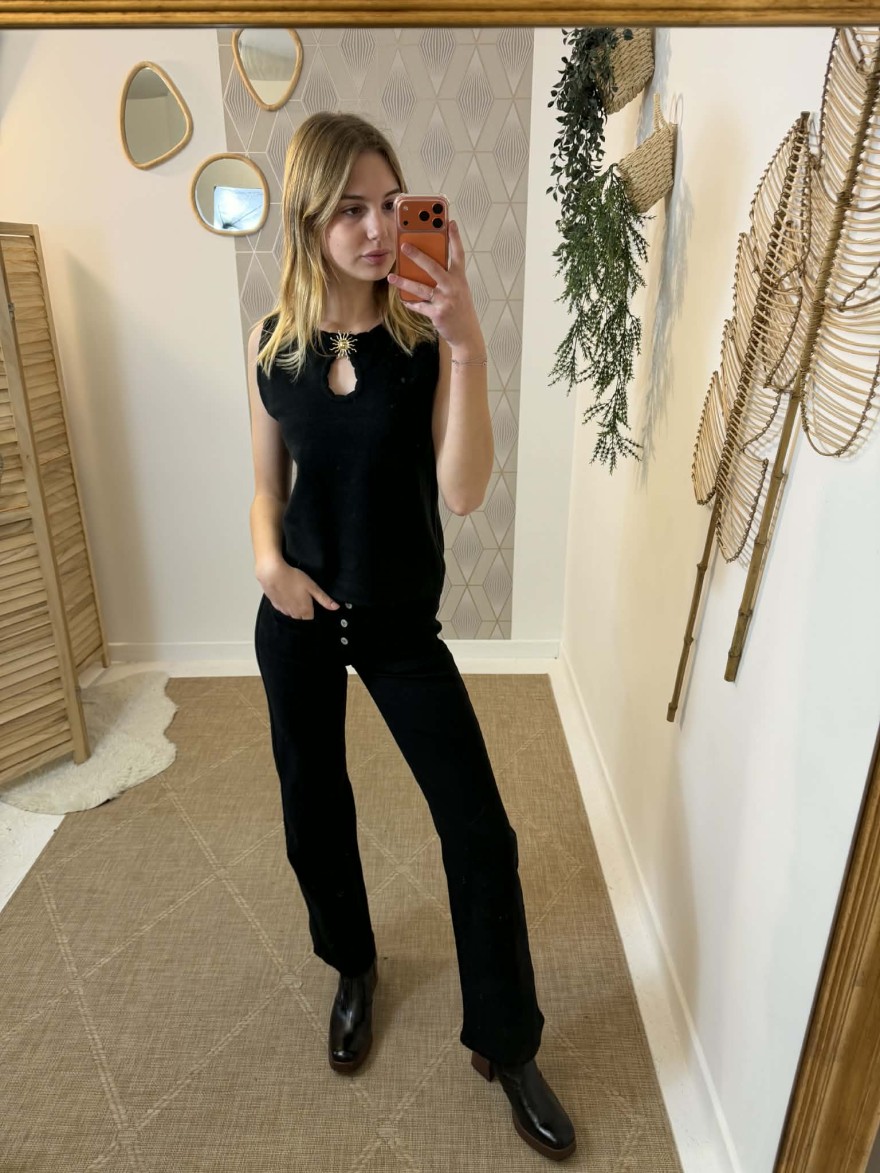 Top sans manches en maille avec broche élégante | Marina & Paloma