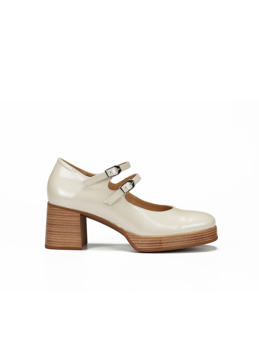 Escarpin Babies Dorking Cristel D9659 Vernis Beige en promo | Marina & Paloma