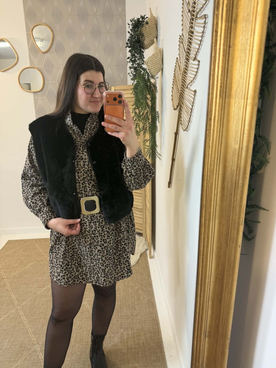 Gilet Sans Manche Kilky – Fausse Fourrure Noire Chic | Marina & Paloma