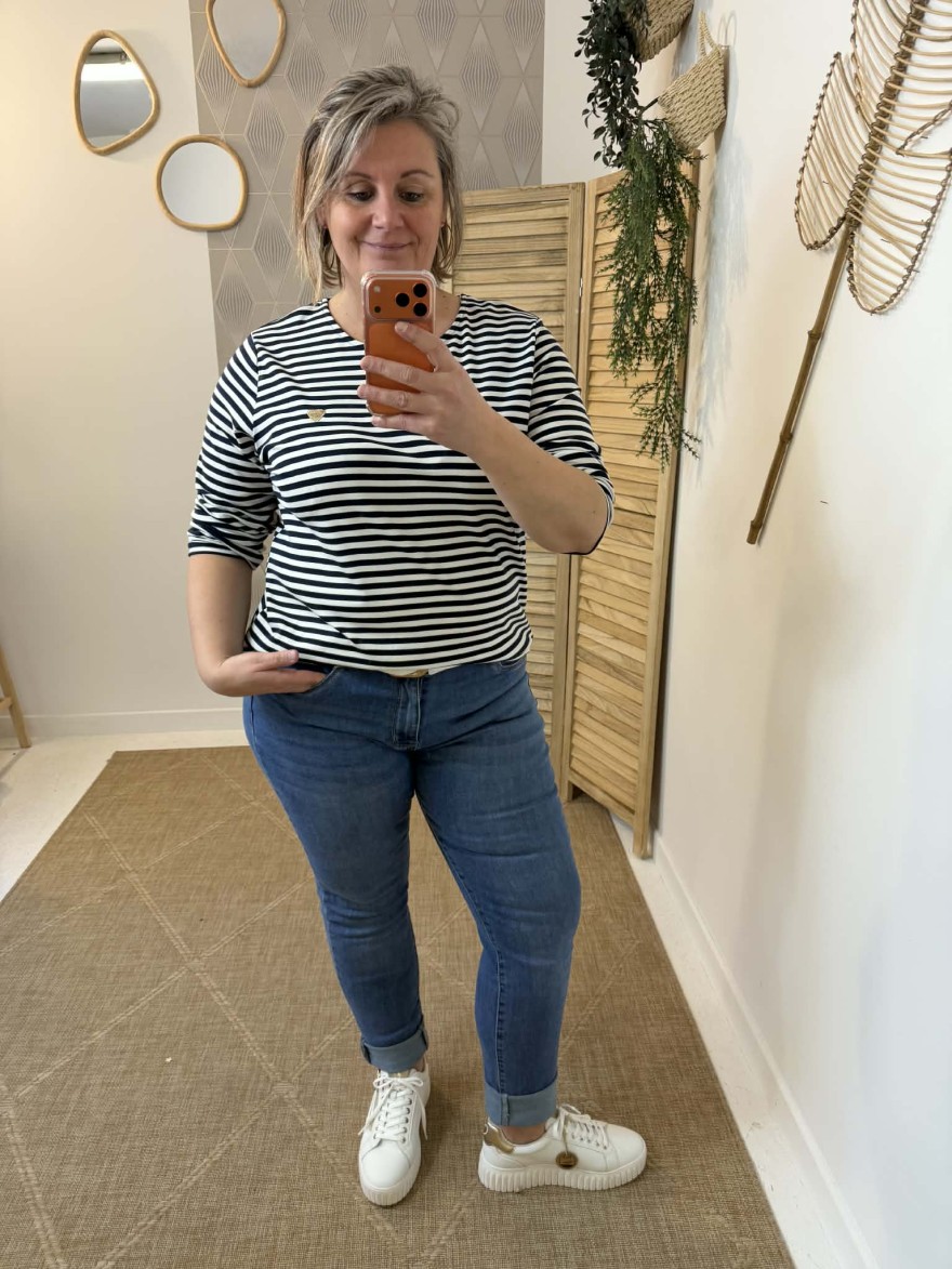 Haut marinière curvy bleu marine chic | Marina & Paloma (65 caractères)