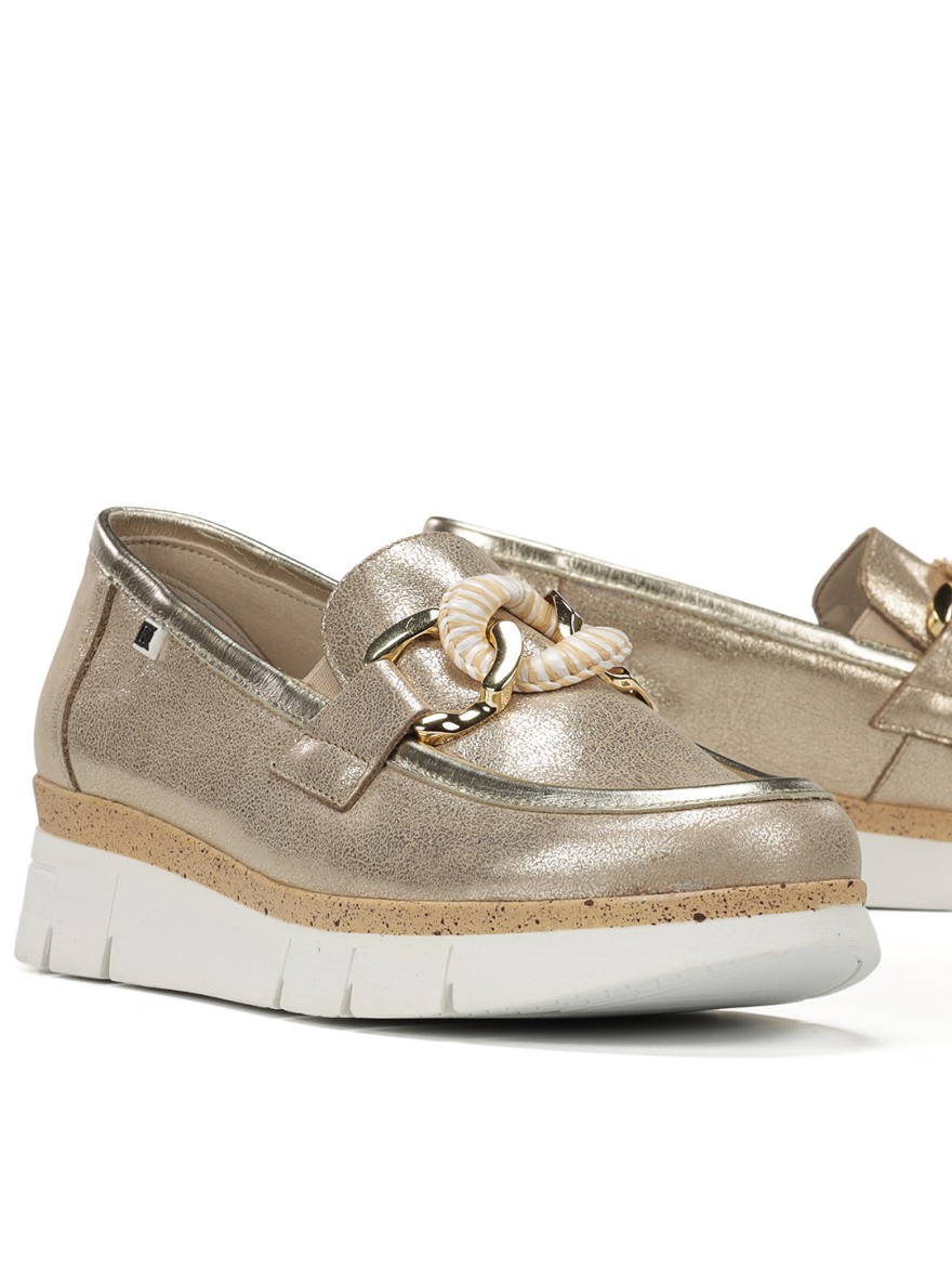 Mocassin Dorking D9691 Doré en promo | Marina & Paloma