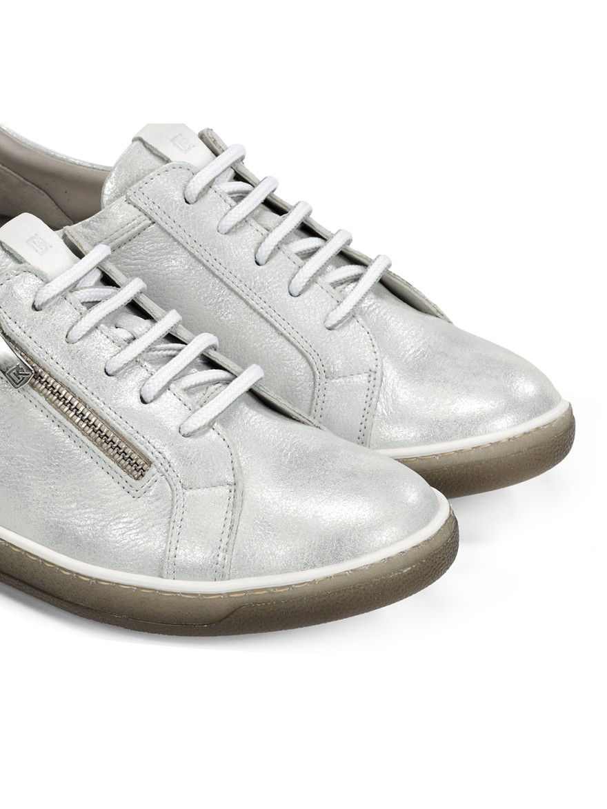 Basket Dorking Karen D8225 Argent en promo | Marina & Paloma