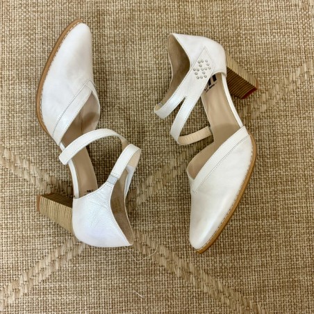Escarpin Geollamy Alvitol blanc nacré talon 7 cm élégant | Marina & Paloma