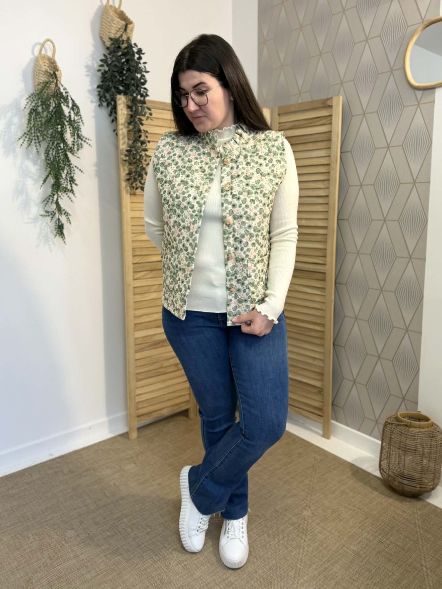 Gilet sans manches fleuri écru matelassé femme | Marina & Paloma