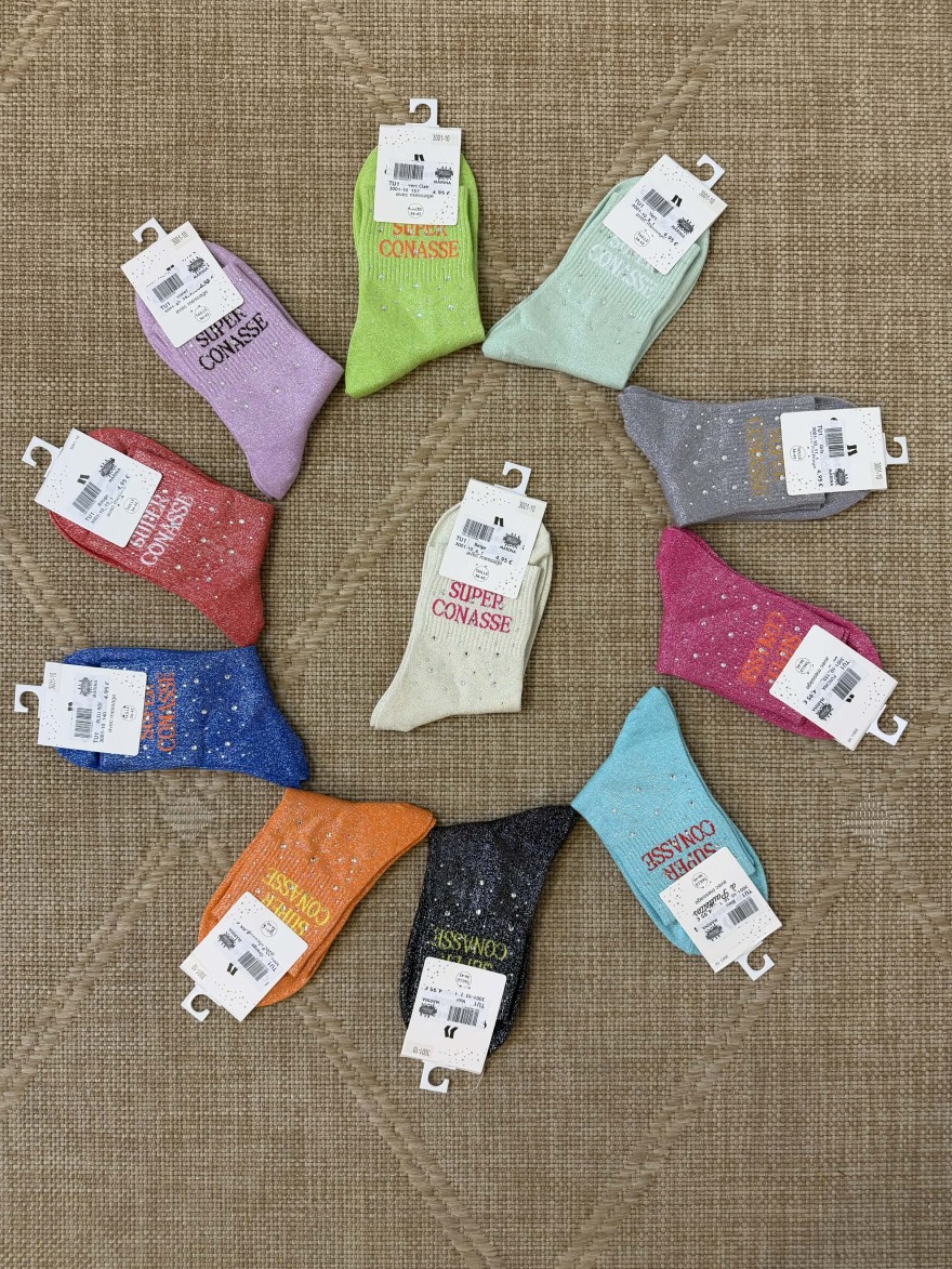 Chaussettes femme “Super connasse” pailletées fun 36-42 | Marina & Paloma