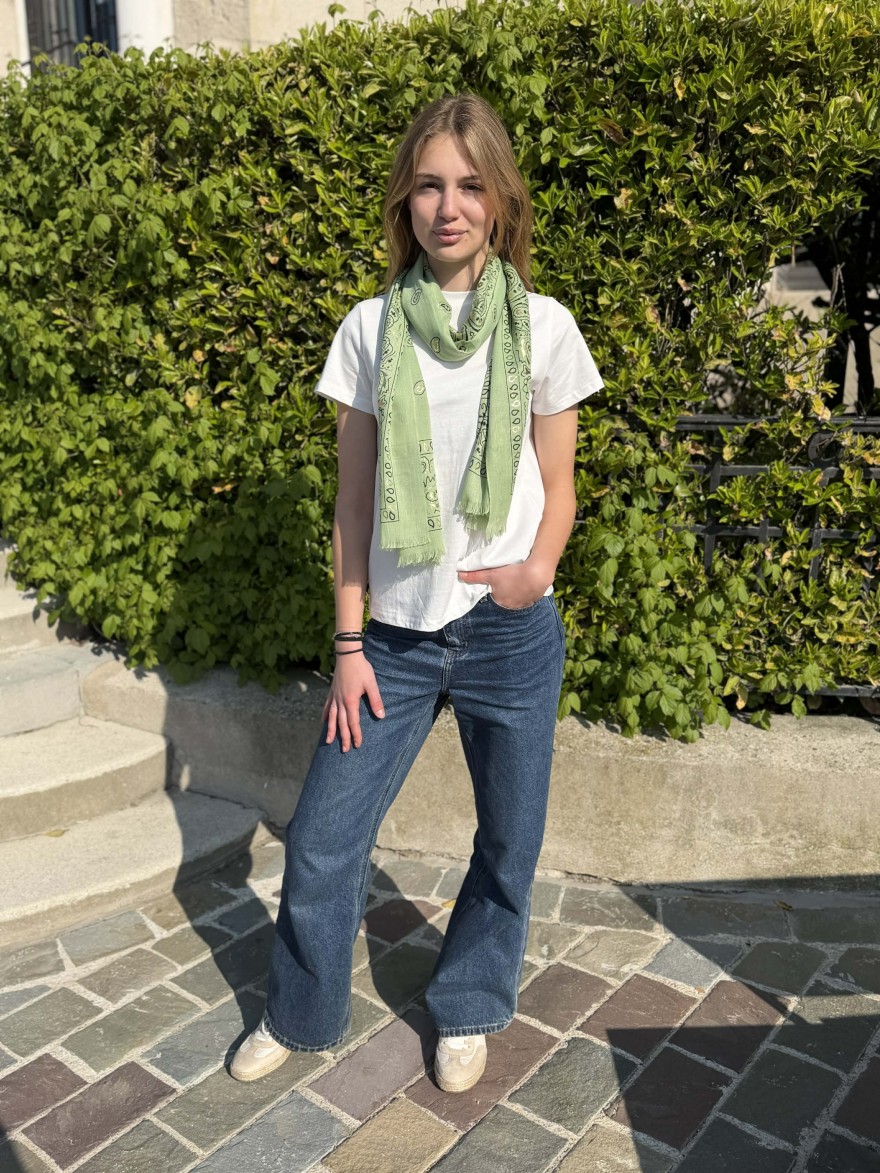 Foulard Kaki Bandana Détail Doré Léger Fluide Chic | Marina & Paloma