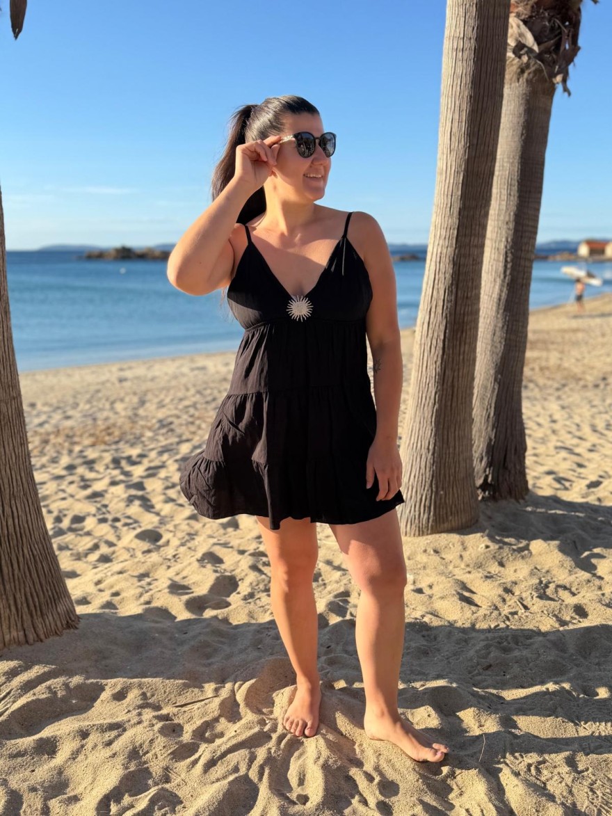 Robe Courte Décolleté Fine Bretelle Fluide Femme
