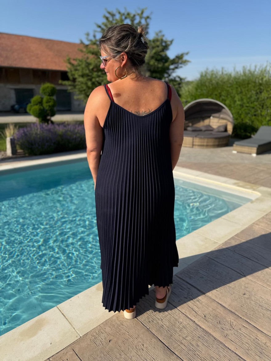 Robe Légère Plissée Grande Taille Fine Bretelle | Marina & Paloma