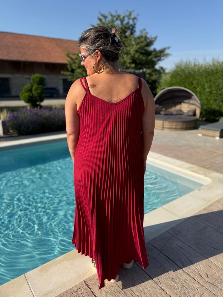 Robe Légère Plissée Grande Taille Fine Bretelle | Marina & Paloma