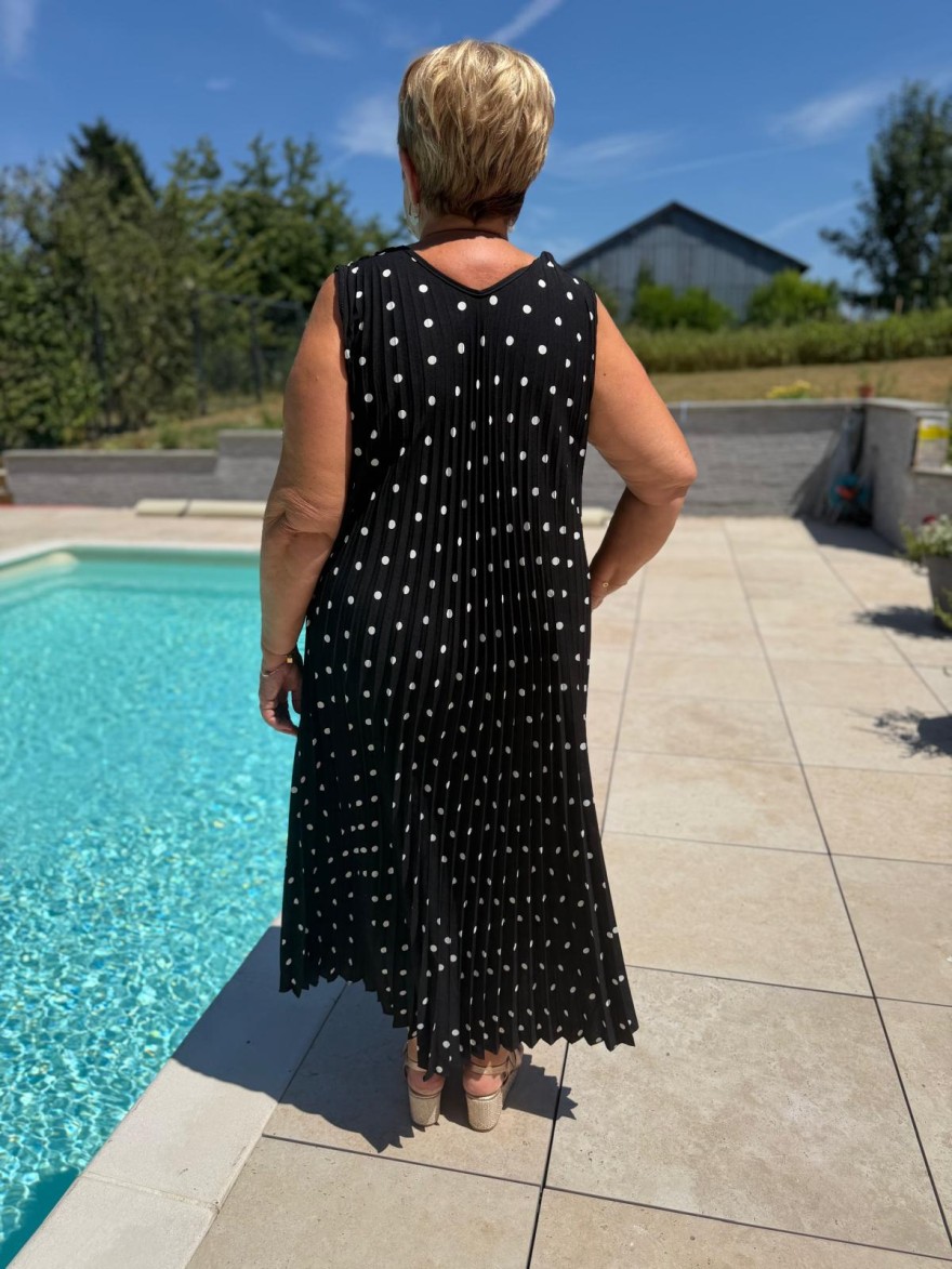 Robe longue plissée à pois grande taille | Marina & Paloma