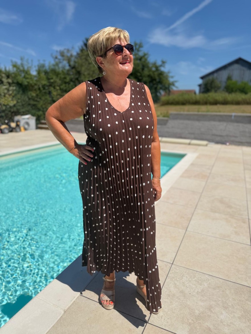 Robe longue plissée à pois grande taille | Marina & Paloma