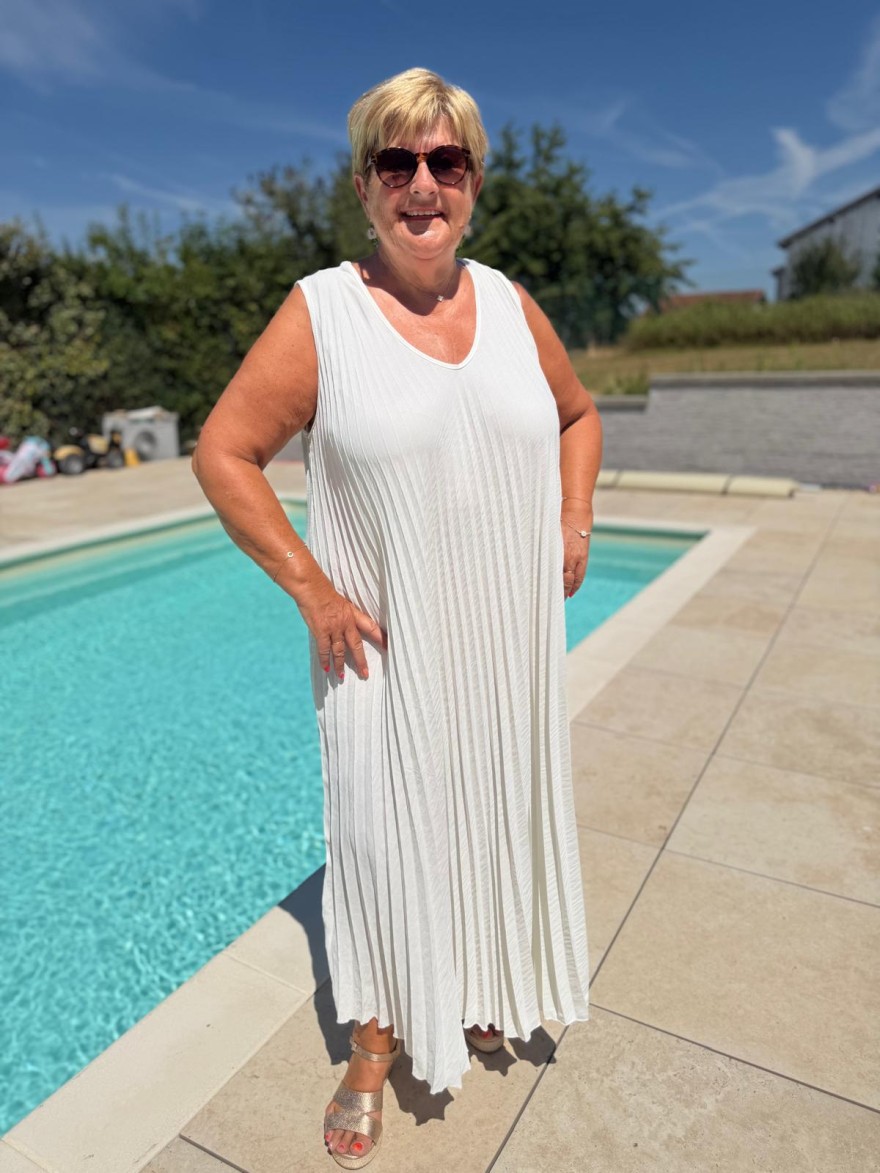Robe Grande Taille Plissée Blanche Made in Italy | Marina & Paloma
