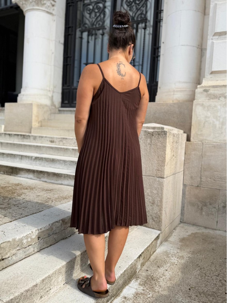 Robe Plissée Fine Bretelle Unie Légère Taille Unique | Marina & Paloma