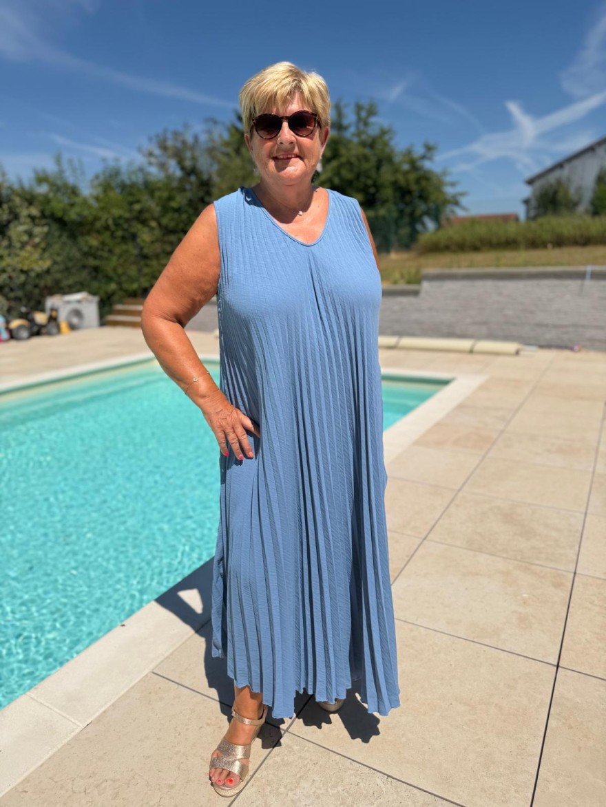 Robe Longue PLissée Sans Manche en Grande Taille