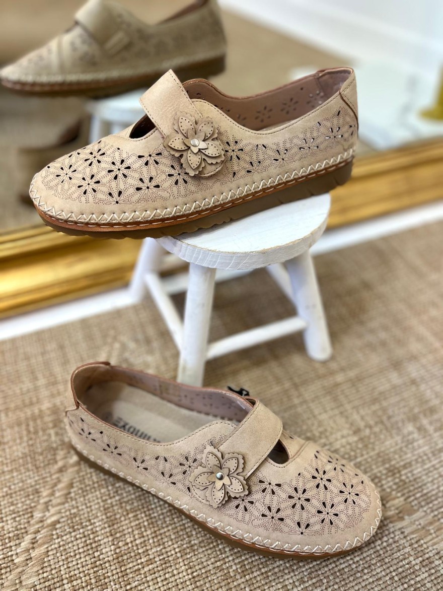 Ballerines Confort Beige Fleur Perforée à Petit Prix | Marina & Paloma