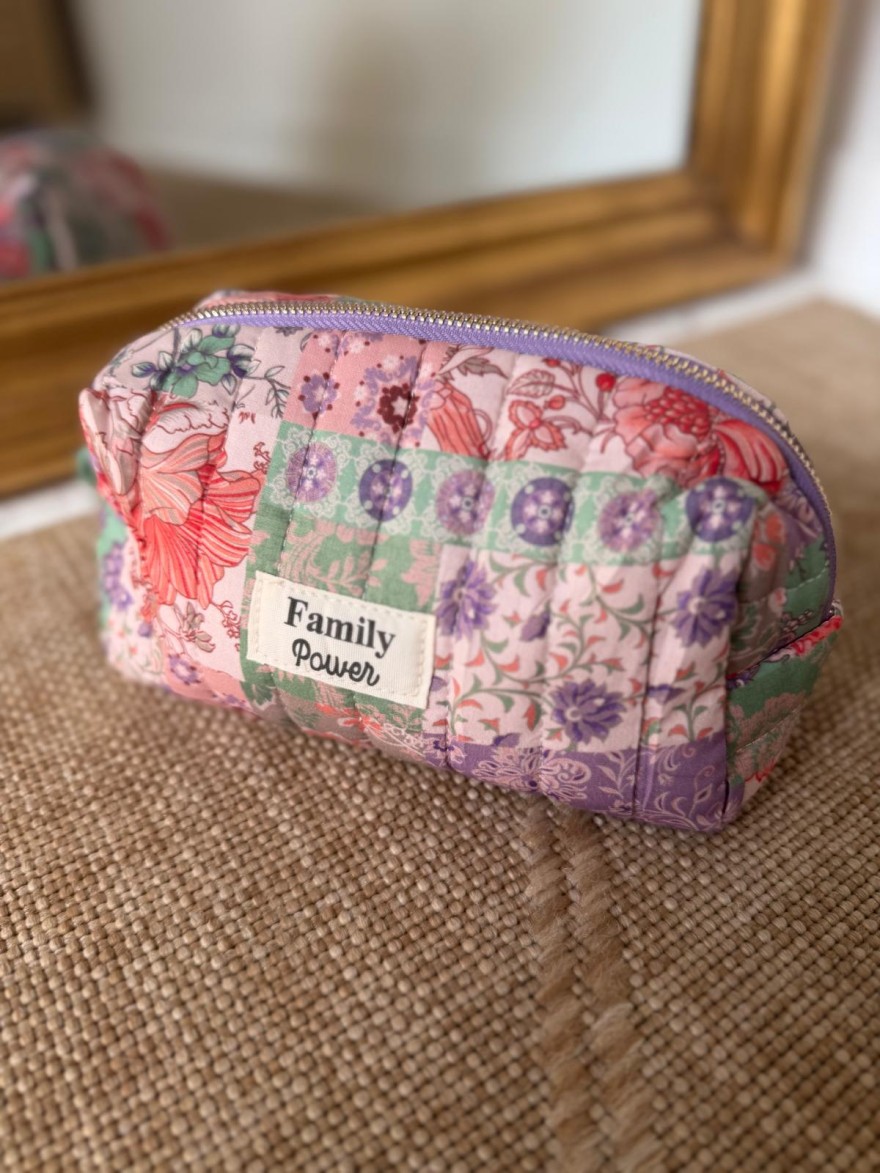 Trousse de Toilette Matelassée Family Power | Marina & Paloma Fleurie Chic