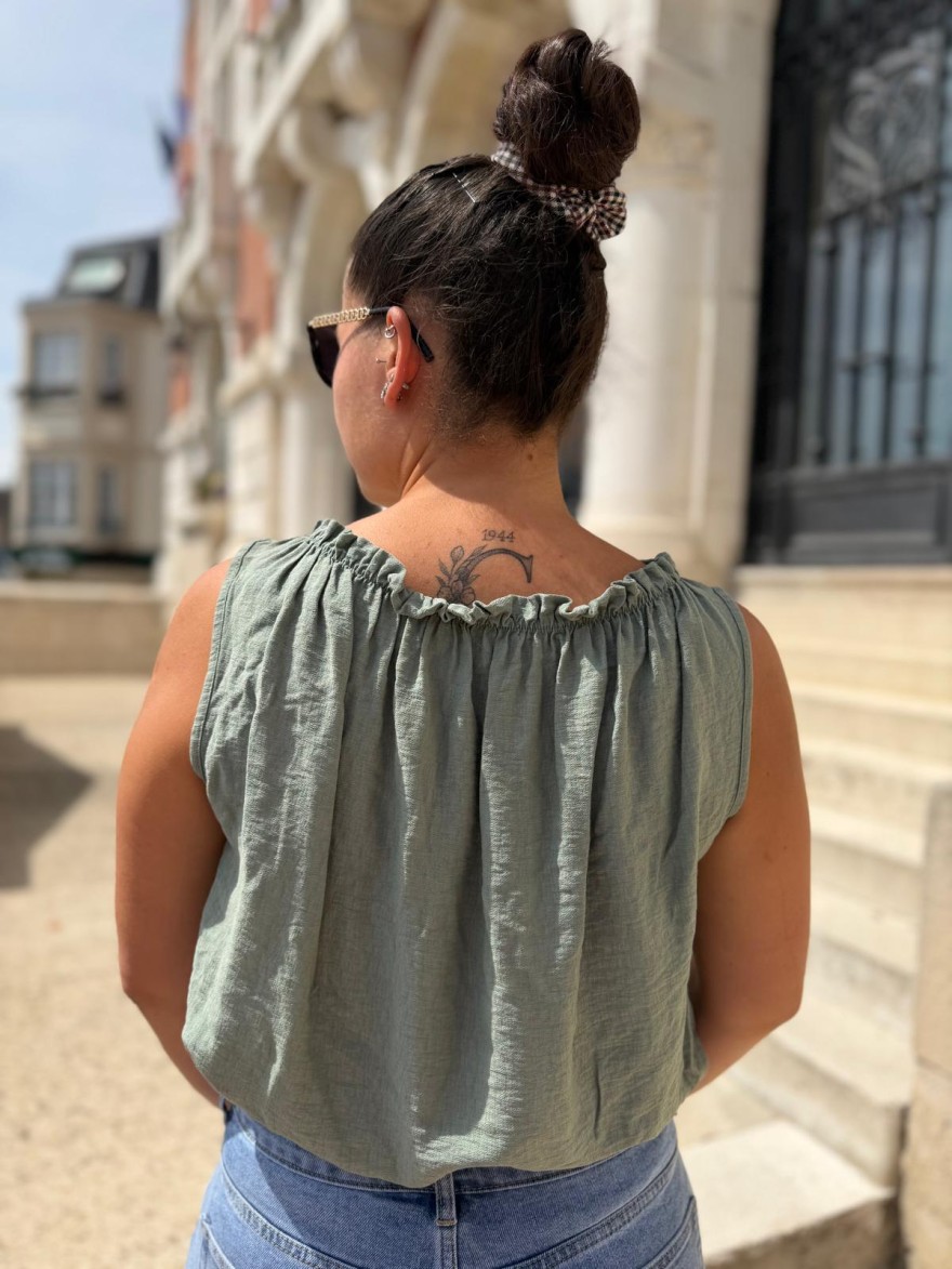 Débardeur Léger en Viscose avec Clous Camillia | Marina & Paloma