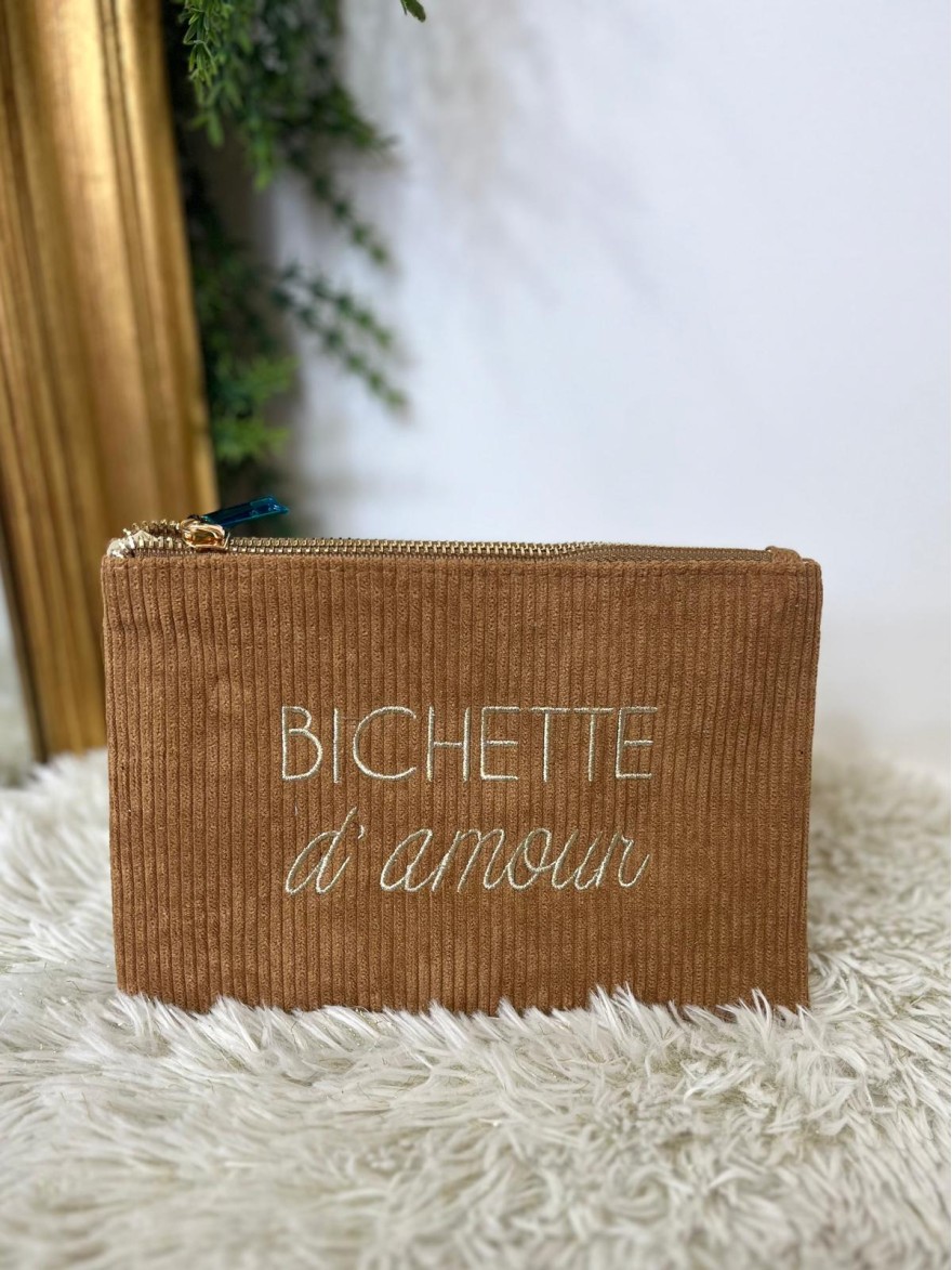 Pochette en Velours Côtelé à Message Brodé | Marina & Paloma Tendance