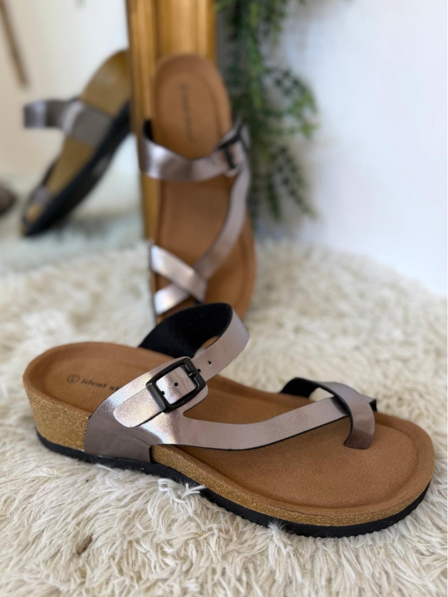 Mules Entre-Doigts Compensées Gris ou Or Ideal Shoes | Marina & Paloma