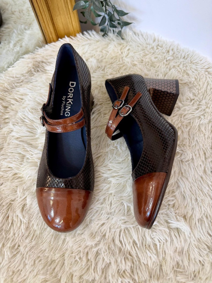 Babies à Talon Dorking Dacy D9617 Camel en Cuir Verni | Marina & Paloma