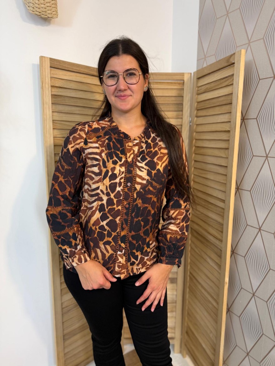 Chemise Marron By One Imprimé Animalier & Coupe Fluide | Marina & Paloma