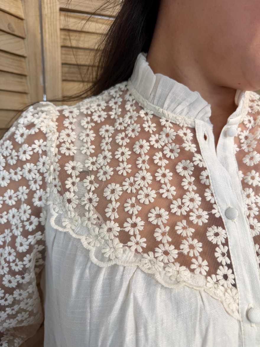 Chemise Brodée Beige It Hippie avec Tulle Fleuri Délicat | Marina & Paloma
