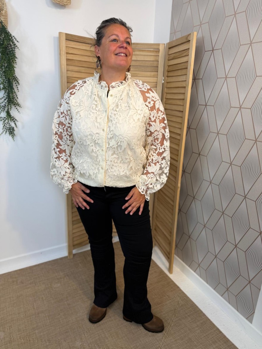 Chemise Dentelle Beige Maelle Grande Taille Romantique | Marina & Paloma