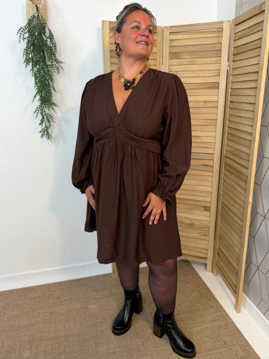 Robe Maelle Grande Taille Café Manche Longue et Coupe Évasée | Marina & Paloma