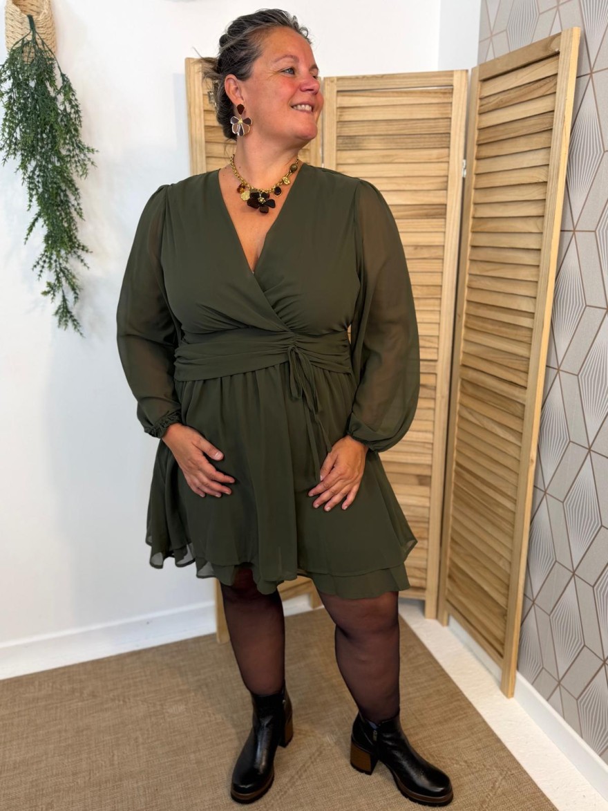 Robe By One Kaki Fluide Grande Taille à Effet Superposé | Marina & Paloma