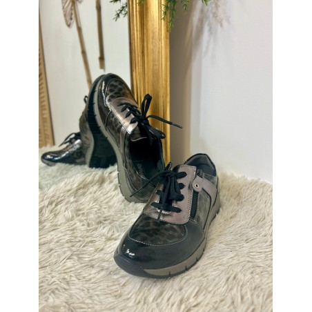 Basket Suave Nancy 10504SV1 cuir noir et détails métallisés | Marina & Paloma