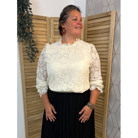 Chemise Dentelle In April 86 Grande Taille Doublée Devant | Marina & Paloma