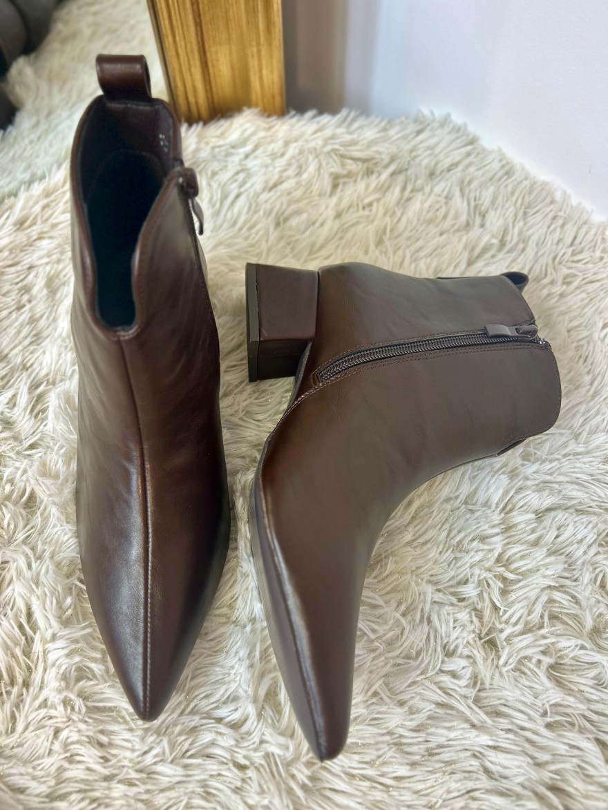Bottine Marron Bout Pointu Effet Cuir Lisse – Talon 5 cm | Marina & Paloma