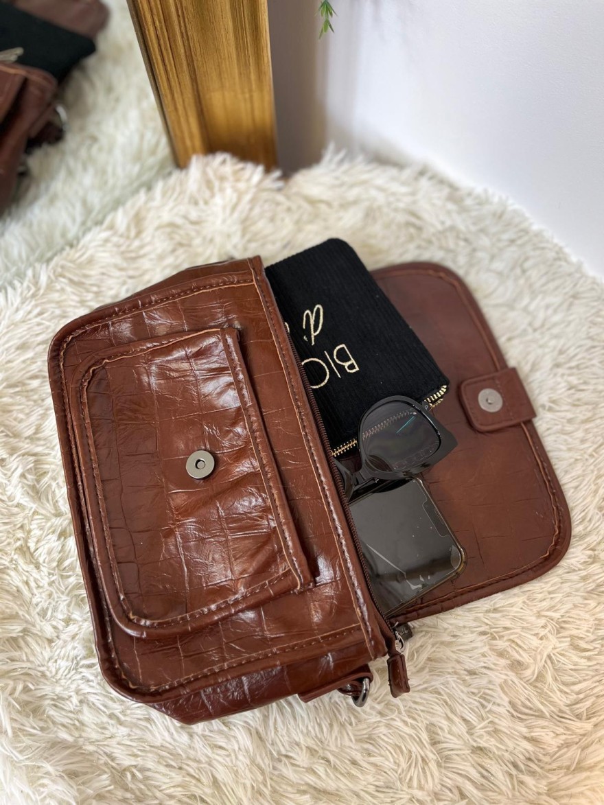 Sac avec Rabat en Vernis Souple Effet Python à poches | Marina & Paloma