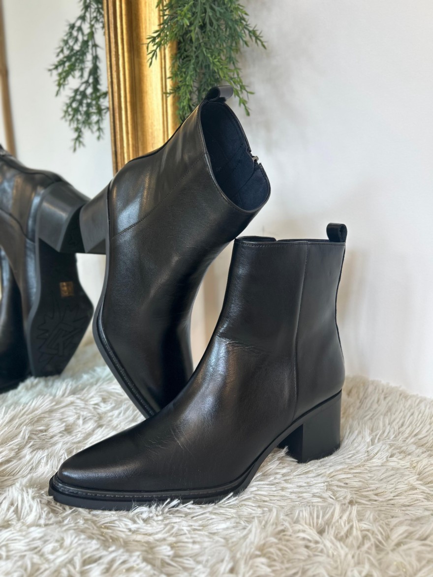 Bottine à Talon Dorking Tess D9822 Noire – Bout Pointu | Marina & Paloma